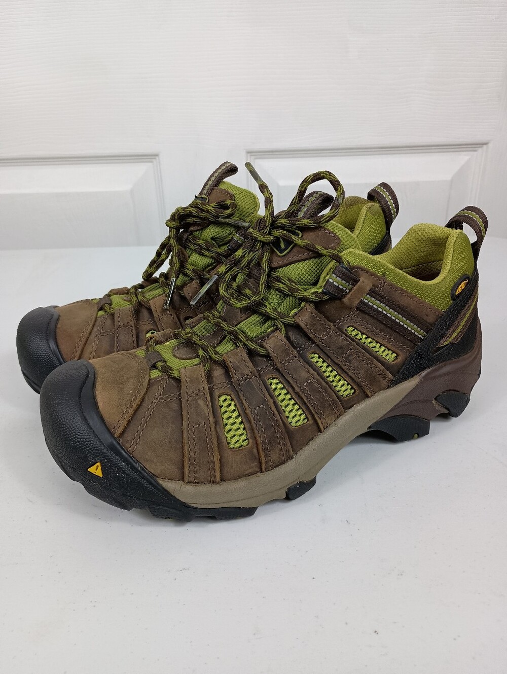 Keen Voyageur Hiking Shoes Womens 7 Brown Green Water Resist Leather Low Profile